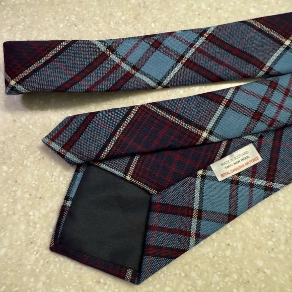 Royal Canadian Air Force Wool Blue and Red Tartan Tie with Classic Plaid Design - Picture 2 of 5